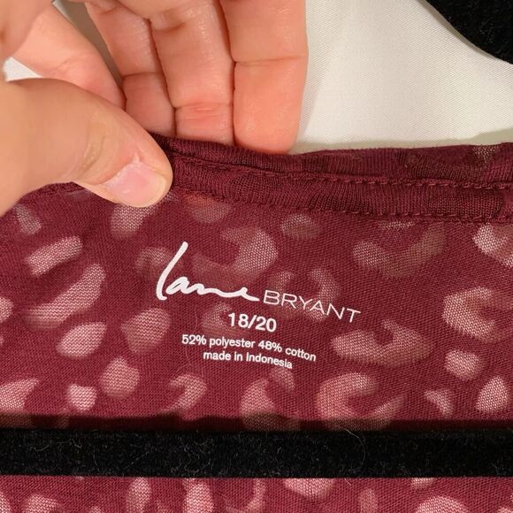 New Lane Bryant Blouse Womens 18 20 Red Semi Sheer Long Sleeve Vneck Lightweight - Picture 2 of 8